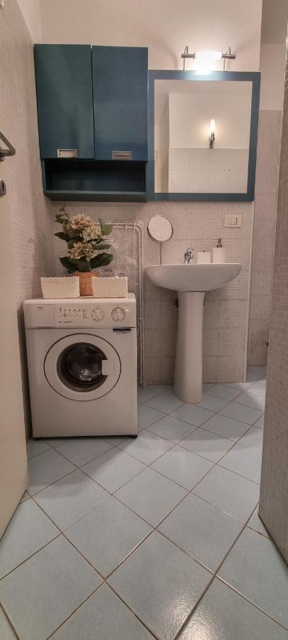 Altido Trendy 1-bed Flat, Easy Access To Centre Apartment Mailand